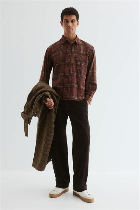 Relaxed Fit Shirt - Dark blue/Checked - Men | H&M IN