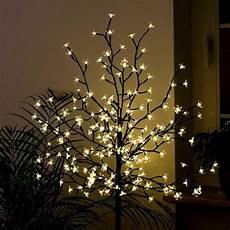 illuminazioni di natale per esterno albero di natale da esterno con led bianco caldo illuminazioni di natale per esterno albero di natale da esterno con led bianco caldo