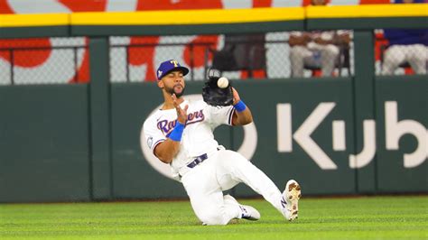 Sports on the air: Daily TV and radio schedule for Lubbock