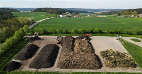 Regenstauf: Kompostplatz wegen Straßenbauarbeiten geschlossen | TVA