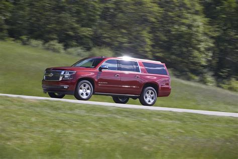 2015 Chevrolet Suburban LTZ - HD Pictures @ carsinvasion.com