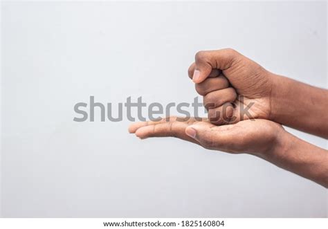 Demand. Sign 的图像结果