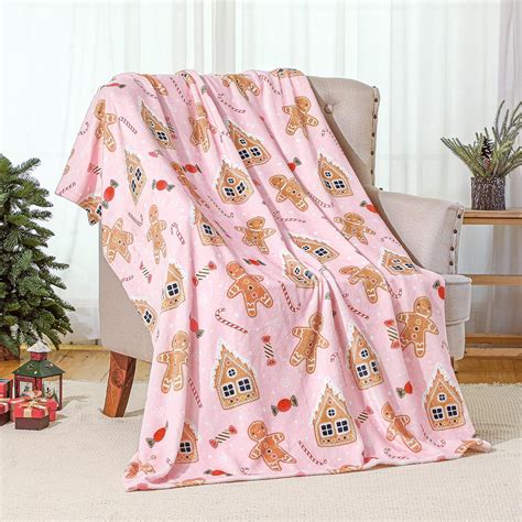 Amazon.com: FuWeave 50 x 60 Inches Pink Gingerbread Christmas Throw ...