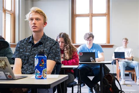 Statistics College Class 的图像结果