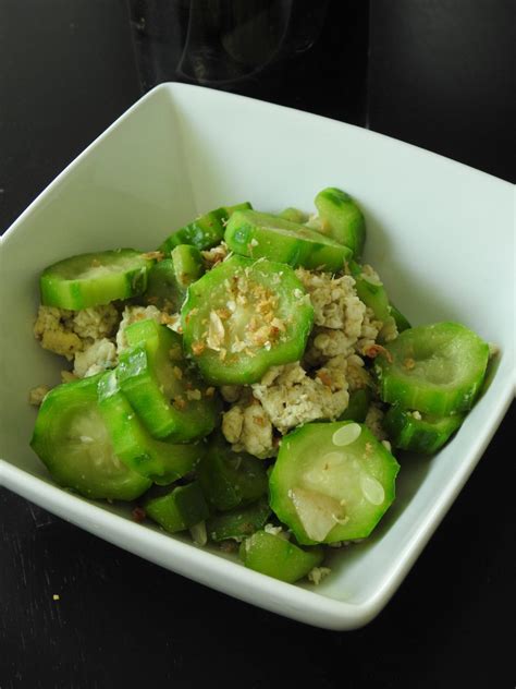 Stir Fried Chinese Okra with Eggs - Healthy Thai Recipes