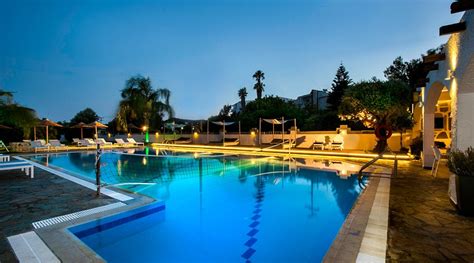 MALIBU BOUTIQUE STUDIOS (Faliraki, Rhodes) - Apartment Reviews, Photos ...
