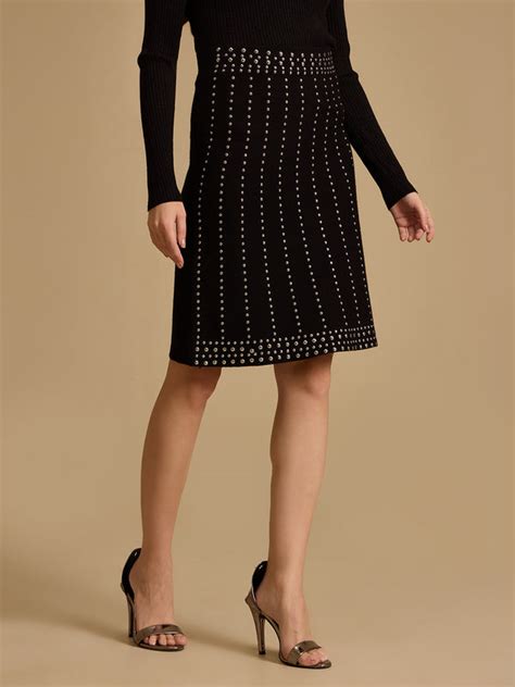 Winter Mini Skirt With Embellishment – KAZO