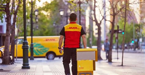 How to Track Your DHL Express Shipment - DHL Express IN | DHL India