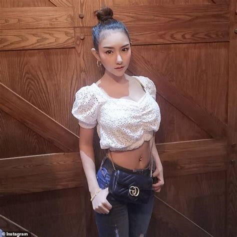 泰国网红女模意外离世，之前被一男模扔在电梯，警方仍无头绪 - 每日头条