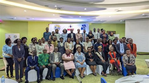 Mama FM - The Voice To Listen To