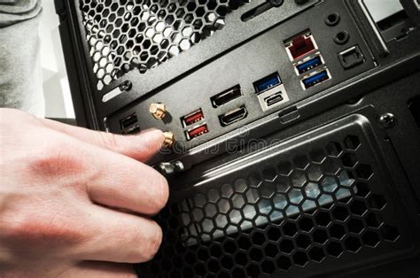 Computer Building 的图像结果