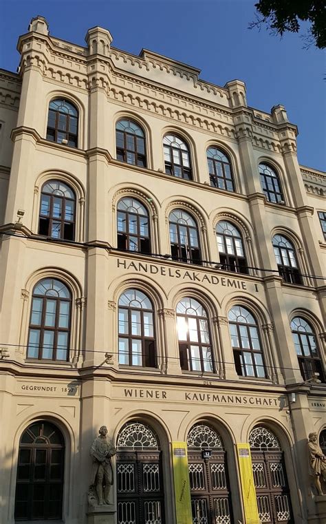 HANDELSAKADEMIE WIENER KAUFMANNSCHAFT (2026) All You Need to Know ...