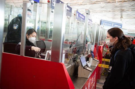 最新入境政策和国际航班计划来了！中国出入境措施有望再优化