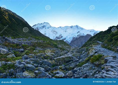 Scenic Mount Sefton Along Kea Point Track in Aoraki Mount Cook National ...
