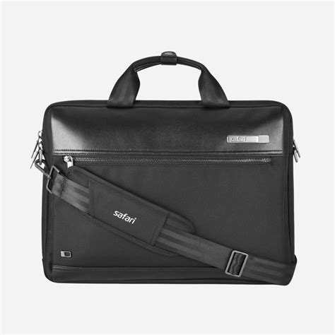 Buy Safari Select Crest Black Messenger Bag Online