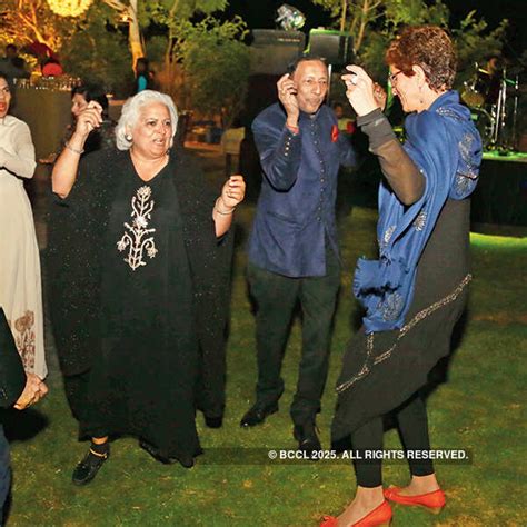 Bina Kak’s pre-b’day party- The Etimes Photogallery Page 4