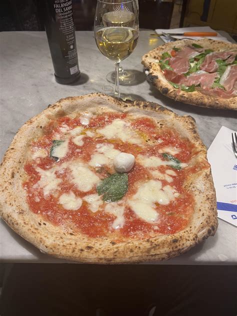 Divine looking pizzas. : r/Pizza