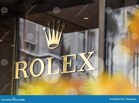 NEW YORK, USA - MAY 15, 2019: Rolex Building at the Corner of 5th ...