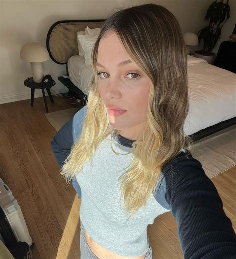 Olivia Holt - Bio, Age, Height, Wiki, ? | Models Biography