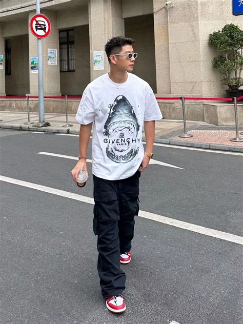 PREMIUM DROP SHOULDER T-SHIRTS FOR MEN – Foint.in