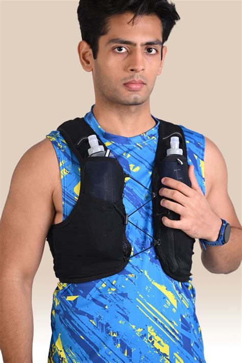 Pre Order - Unisex 8 Liters Hydration Vest - Black` – Endurace