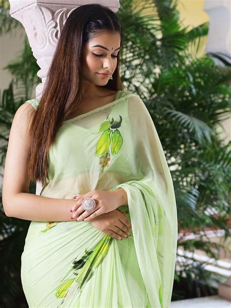 Buy Mint Green Hand Painted Chiffon Saree | MAY_HBPCS_9/MYE3 | The loom