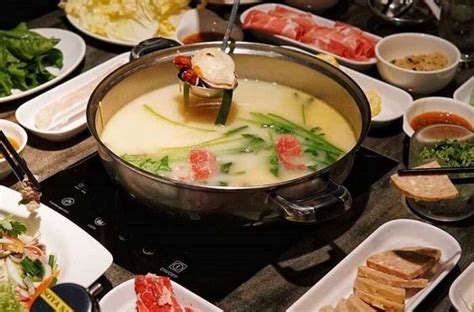 8 Ecstatic Restaurants In Rhu, Singapore For Dining In 2026