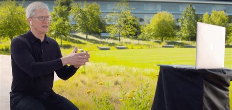 Image result for Tim Cook Good Morning