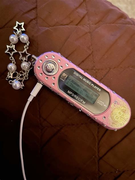Best 12 Pink Old School Digital MP3 Player – Runs on AAA… – Depop – Artofit