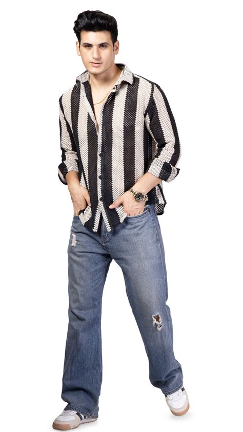 Black And White Big Stripe Full Sleeve Crochet Shirt – TBS-THEBARGAINSTREET