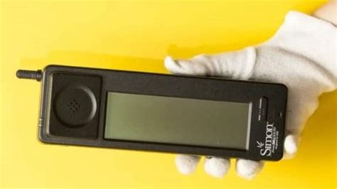 First Touch Screen Phone 的图像结果