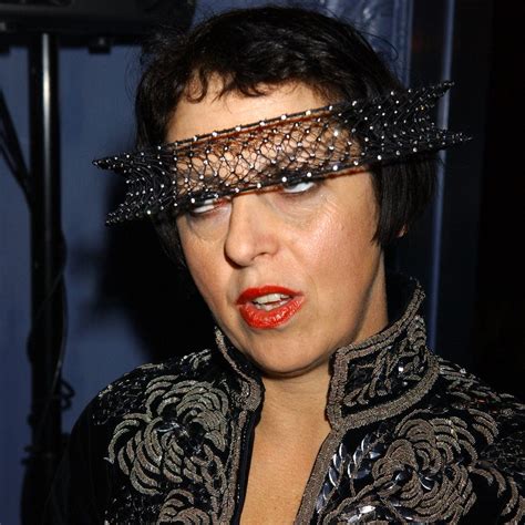 Isabella Blow, la estimulante vida de la editora que convirtió el ...