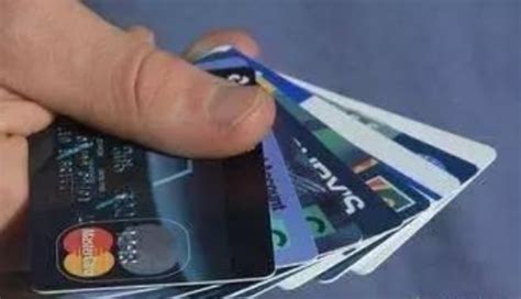 微信如何查看银行卡号？3个技巧查看完整银行卡号！ - 知乎