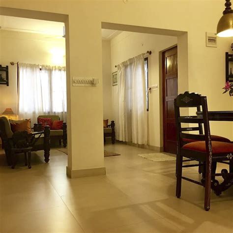 Entire Home In A Tudor Style Villa Near BEL Circle | LBB