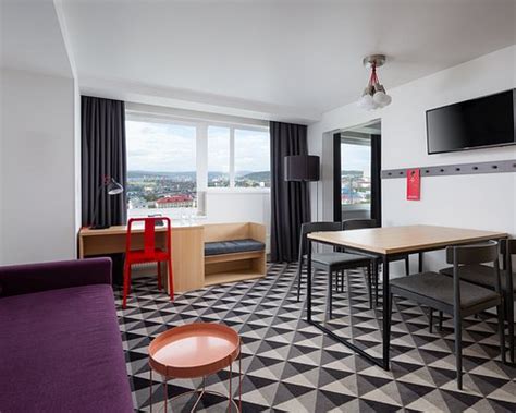 AZIMUT CITY HOTEL MURMANSK - Hotel Reviews & Photos - Tripadvisor