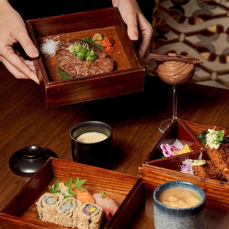 A masterclass in hospitality at Mandarin Oriental, Hong Kong | Cathay IN