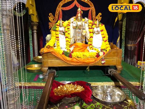 వైభవంగా అప్పన్న స్వామికి స్వర్ణపుష్పార్చన.. Swarnapushparchana to ...