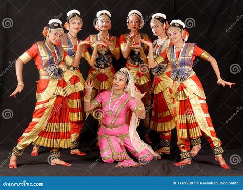 Indian Classical Dance editorial photography. Image of colors - 71699087