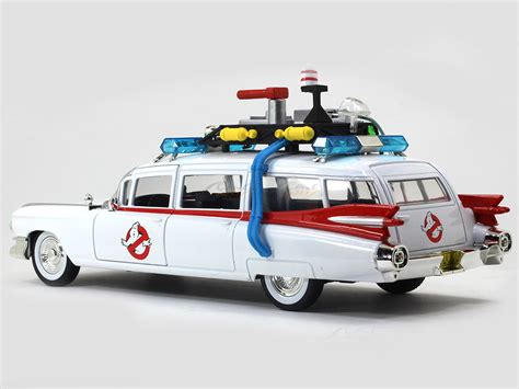 1959 Cadillac Miller-Meteor Futura Duplex - Ecto 1 Ghostbusters 1:24 ...