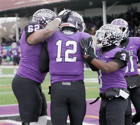 Mount Union football photos vs Johns Hopkins in NCAA D3 playoffs
