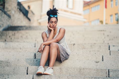 11 Signs of Low Self-Esteem