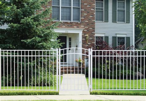 New Haven Aluminum Fencing | Standard | 4.5' x 6' | Pewter - Freedom ...