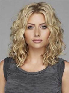 Hairstyles Medium Length Curly Hair by 35 Medium Length Curly Hair Styles Hairstyles Haircuts Hairstyles Medium Length Curly Hair