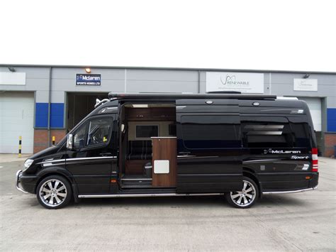 Rent 12 to 15 Passenger Van 的图像结果