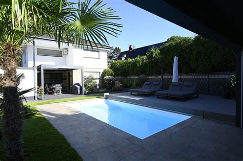 Swim and Sweat - Swim & Sweat | Poolbau und Schwimmbadbau NRW