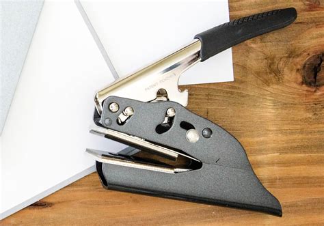 Festive Flora Custom Embosser 2712 | Designs