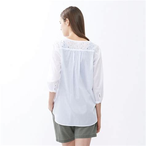 embroidery uniqlo