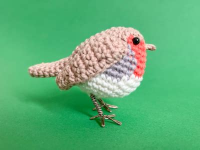 Crochet Robin Pattern-Free 的图像结果