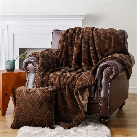 BATTILO HOME Luxury Rabbit Chocolate Brown Faux Fur Throw Blanket 60 ...