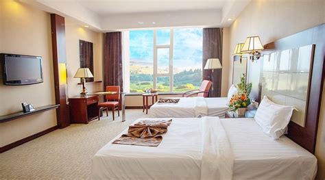 HA TIEN VEGAS ENTERTAINMENT RESORT (Kampot) - Resort Reviews & Photos ...